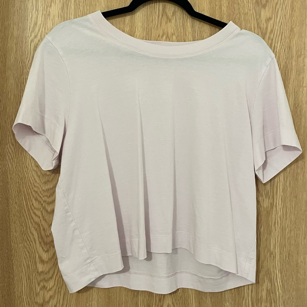 Aritzia Pink Cropped Top Size L - Picture 1 of 3